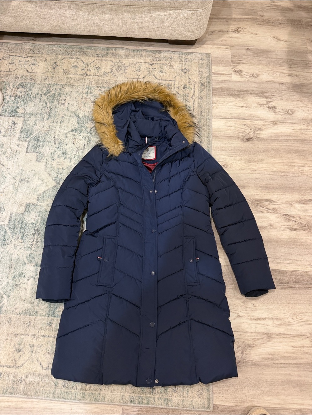 Tommy Hilfiger Navy Long Puffer Coat with Faux-Fur Trim NEW MEDIUM WOMEN